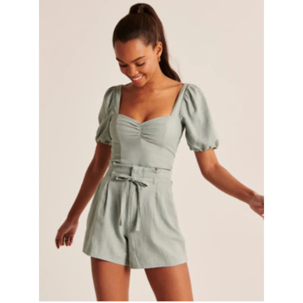 Abercrombie and Fitch Linen Blend Short‎ Sleeve Top and Shorts Set Sage Green